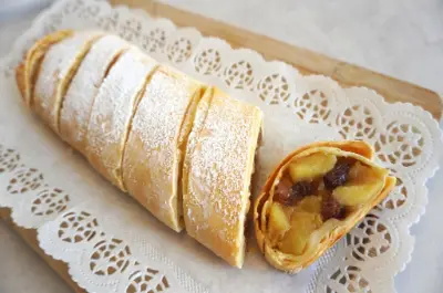 Apfelstrudel